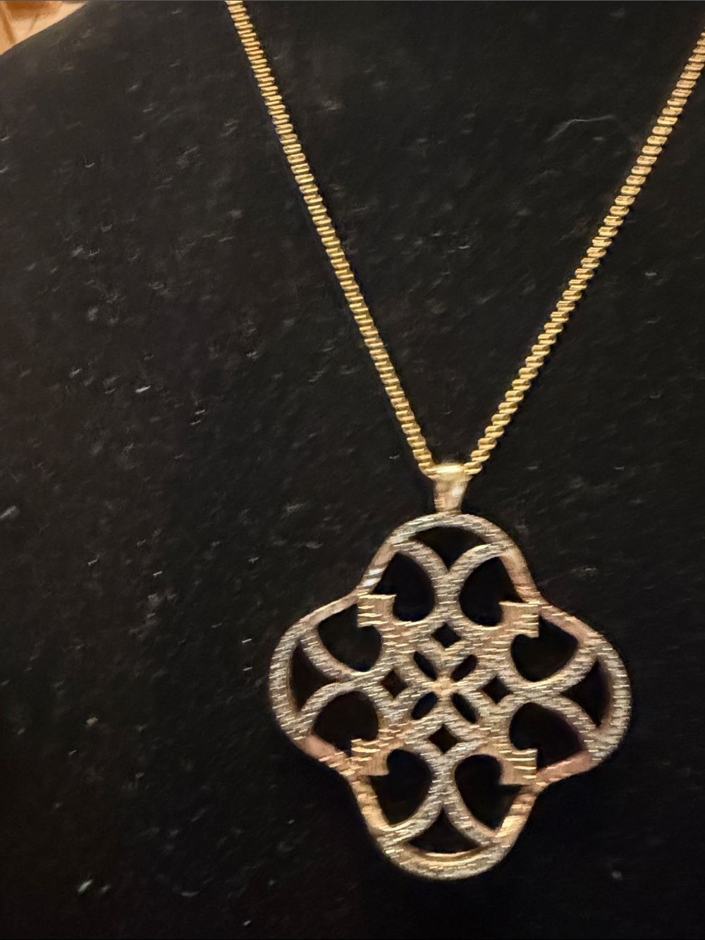 Stella & Dot Gold Tone Filigree Clover Pendant long Necklace - Women's Jewelry